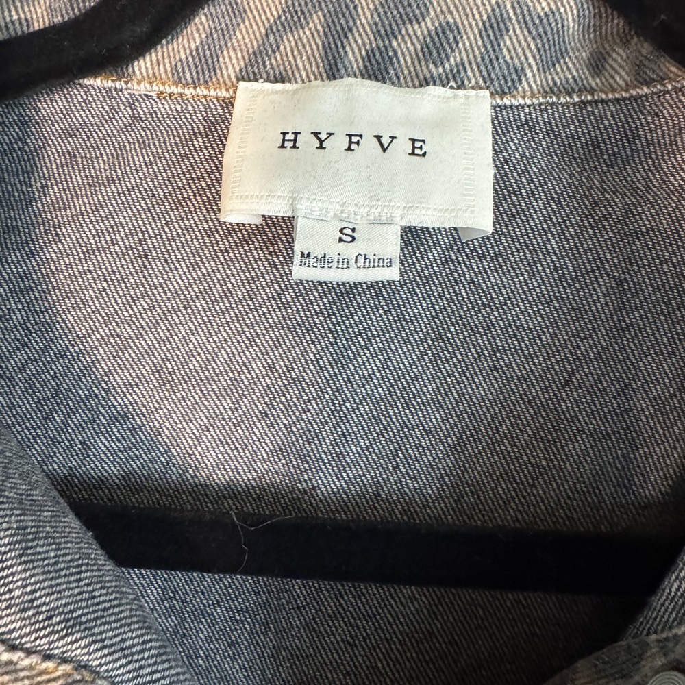 HYFVE Two-Tone Leopard Jean Jacket - Picture 5 of 6